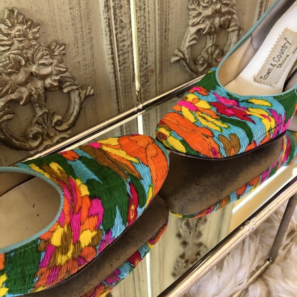 Vintage multi rainbow neon 60s pump - Picture 3 of 6